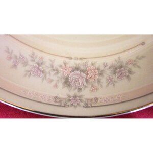 Royal Limited Antique Lace Saucer 4 of 4